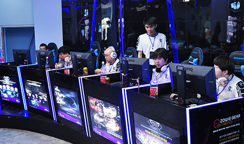 取得更大的 取得更大的