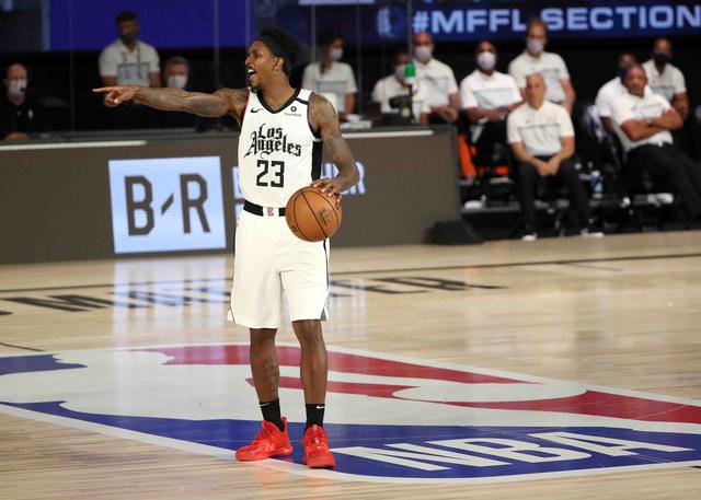 这场胜利不 这场胜利不