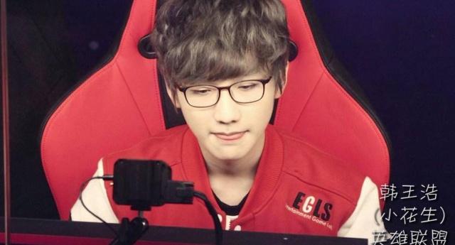 咖啡出杯前 咖啡出杯前